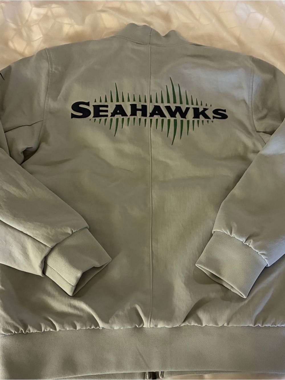 Seattle Seahawks Men’s Nike Wolf Gray Rivalry Bomber Jacket Retails $145 - Picture 11 of 16
